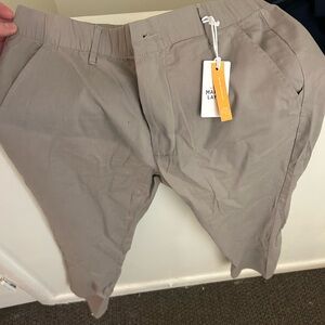 Marine Layer men’s Saturday chino kakie pants